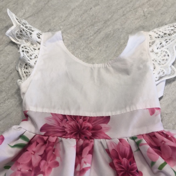 Atpapa Catpapa 2T Sweetest Floral Sundress - Picture 4 of 8